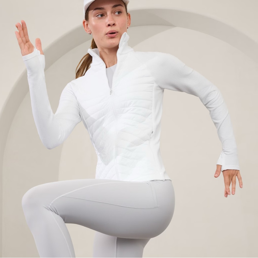 Athleta Flurry Force Insulated PrimaLoft Jacket in White - XS. NWOT